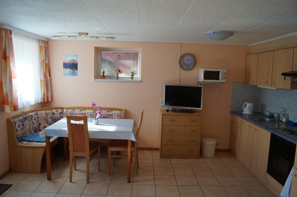 Apartment Robert Maiersdorf エクステリア 写真